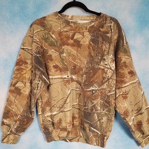 Liberty Real Trees Camo Sweatshirt Size M